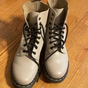 DocMarteens nude & black